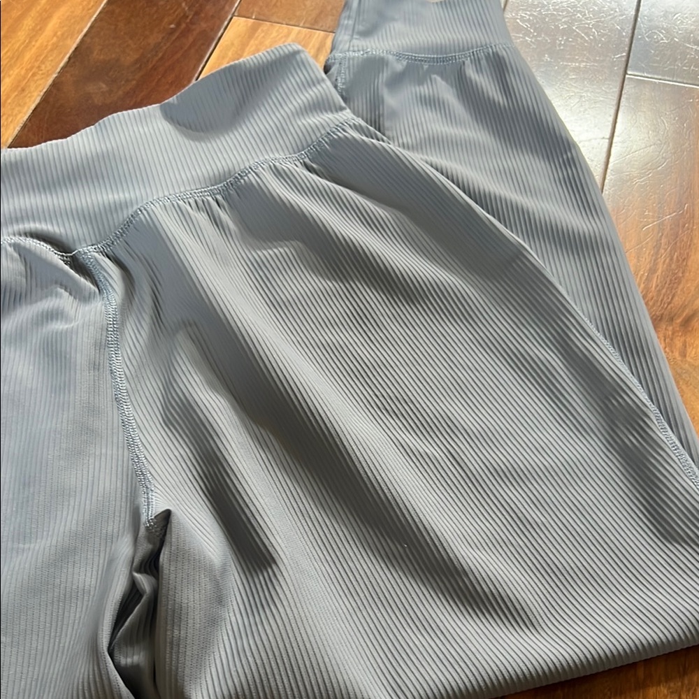 Old Navy Blue Sweatpants with Elastic Waistband - Picture 8 of 8